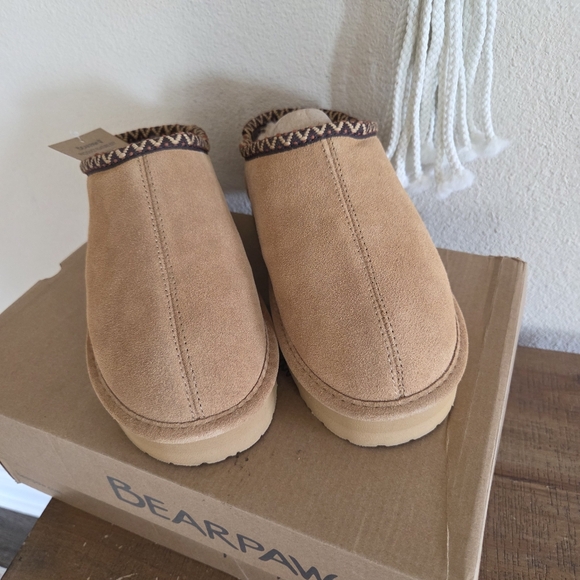 Bearpaw Martis Suede Slippers Slip Ons Size 8 NWT  Iced Coffee $75 - Picture 3 of 10
